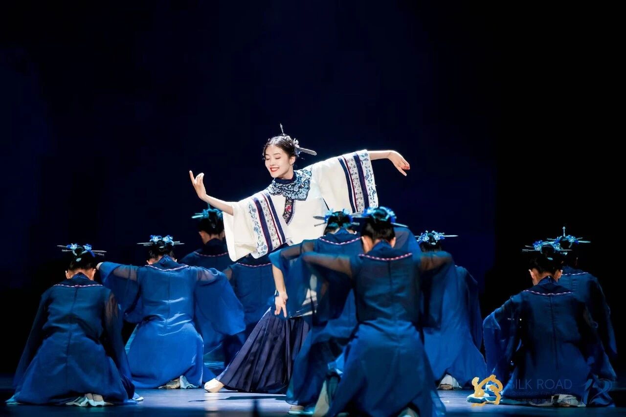 1758562313634057.jpg 1758562313634057.jpg