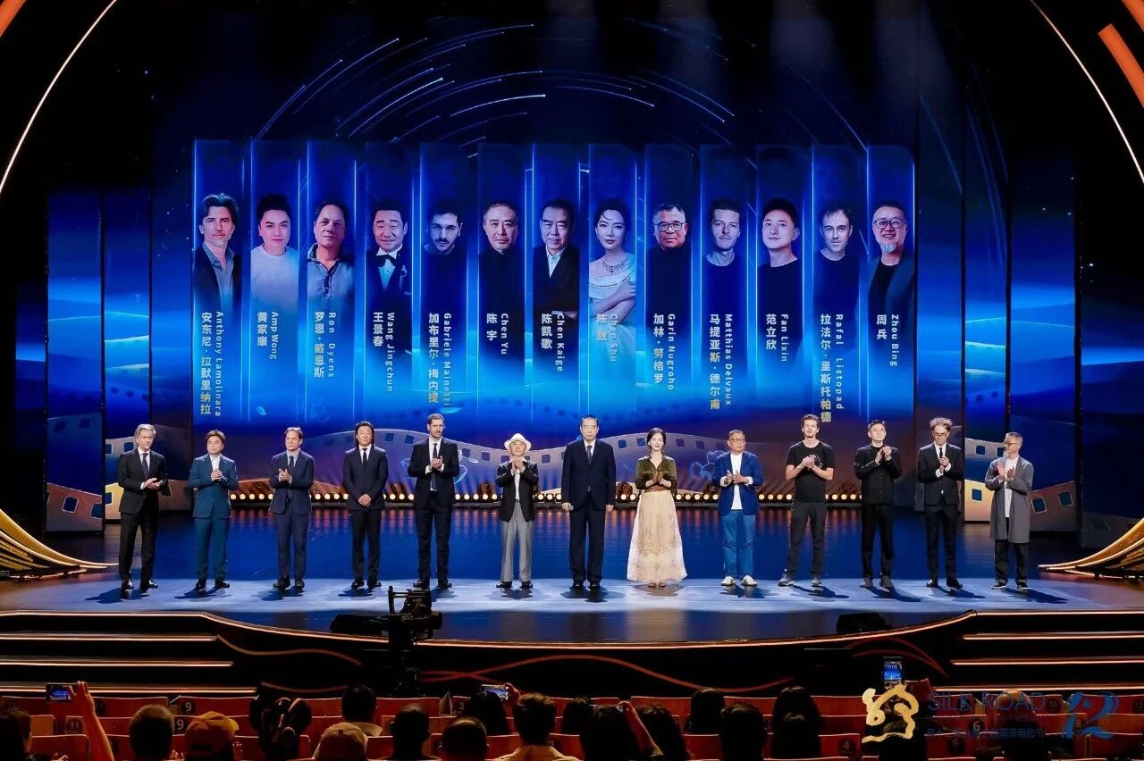 1758562352108737.jpg 1758562352108737.jpg