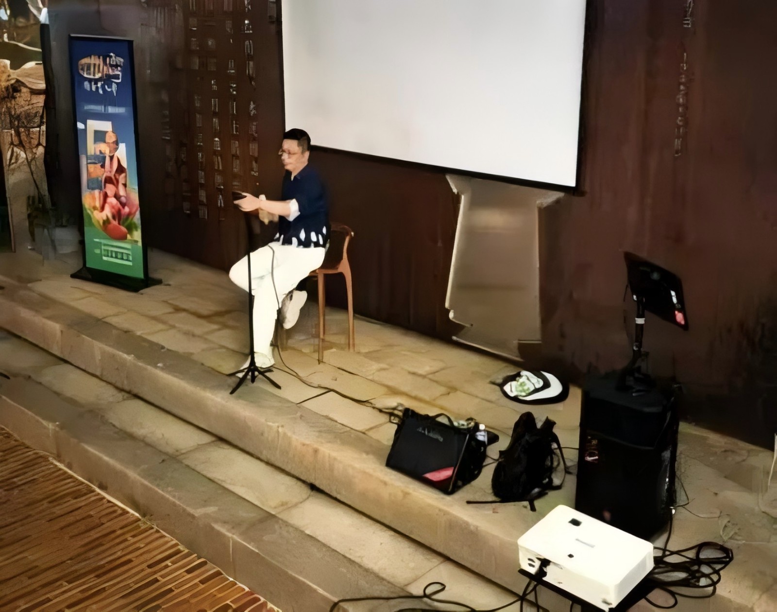 1758597332585685.jpg T11.jpg